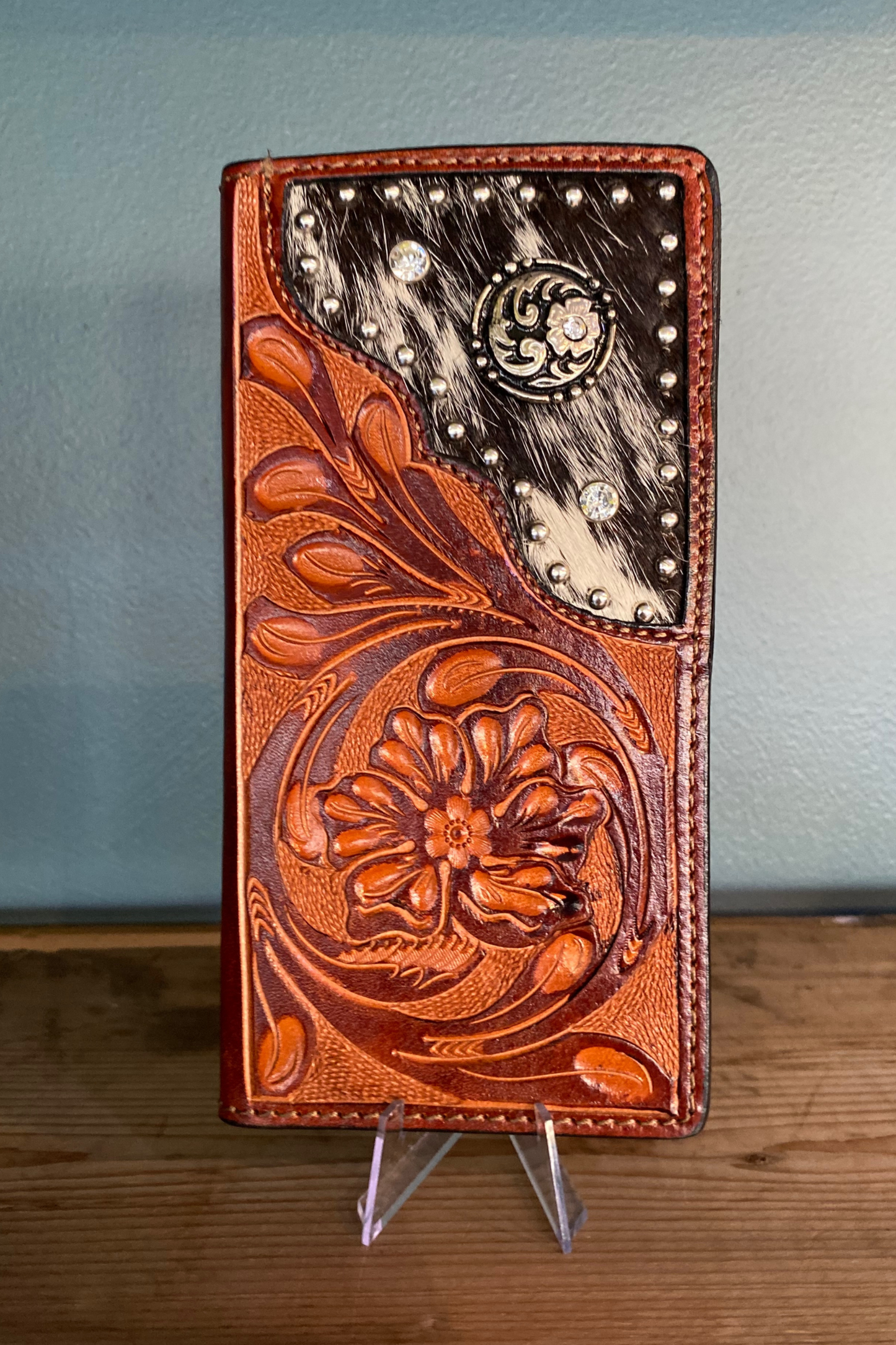 Red shoulder bag