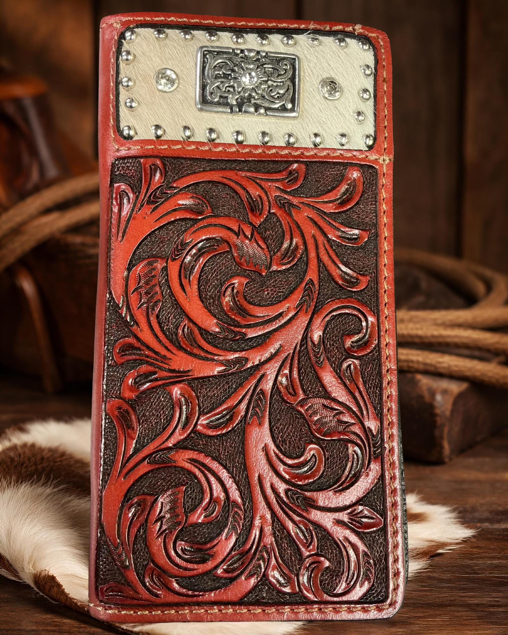 Men's wallet in leather and cowhide