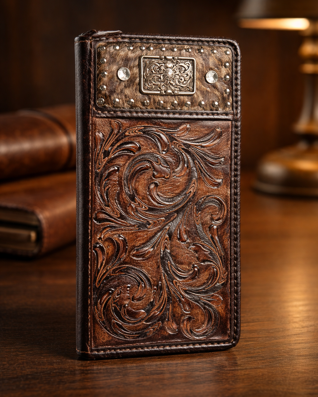 Men's wallet in leather and cowhide