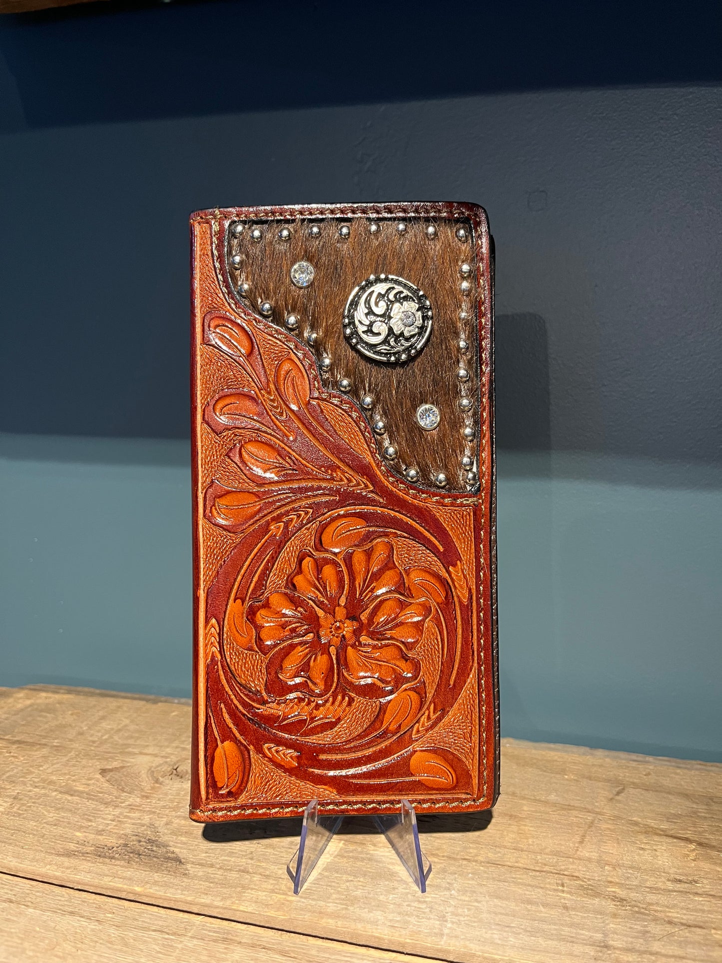 men's wallet in leather and cow hair