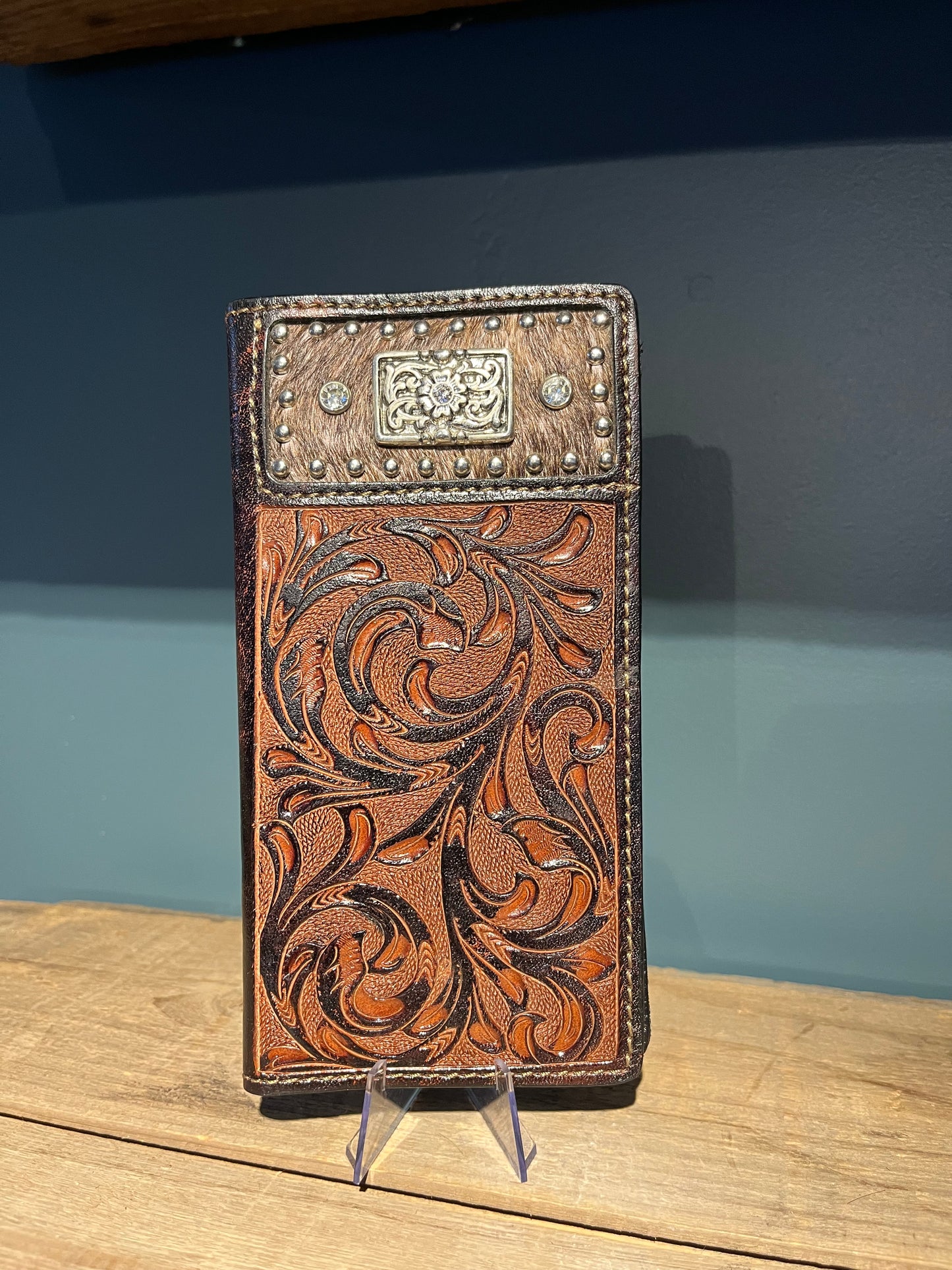 men's wallet in leather and cow hair